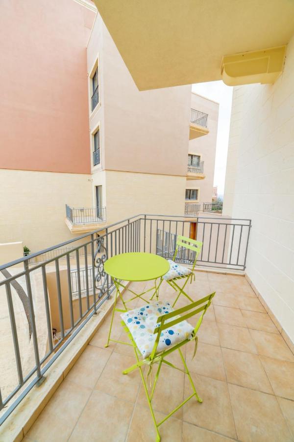 Luxury Seaview & Pool-Hosted By Sweetstay Mellieha Exterior photo